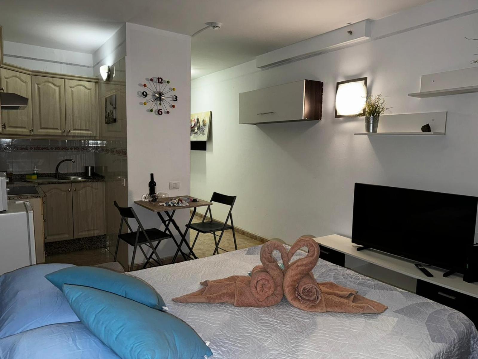Paseo De Gracia - Lovely Studio By The Sea! Los Cristianos  Esterno foto