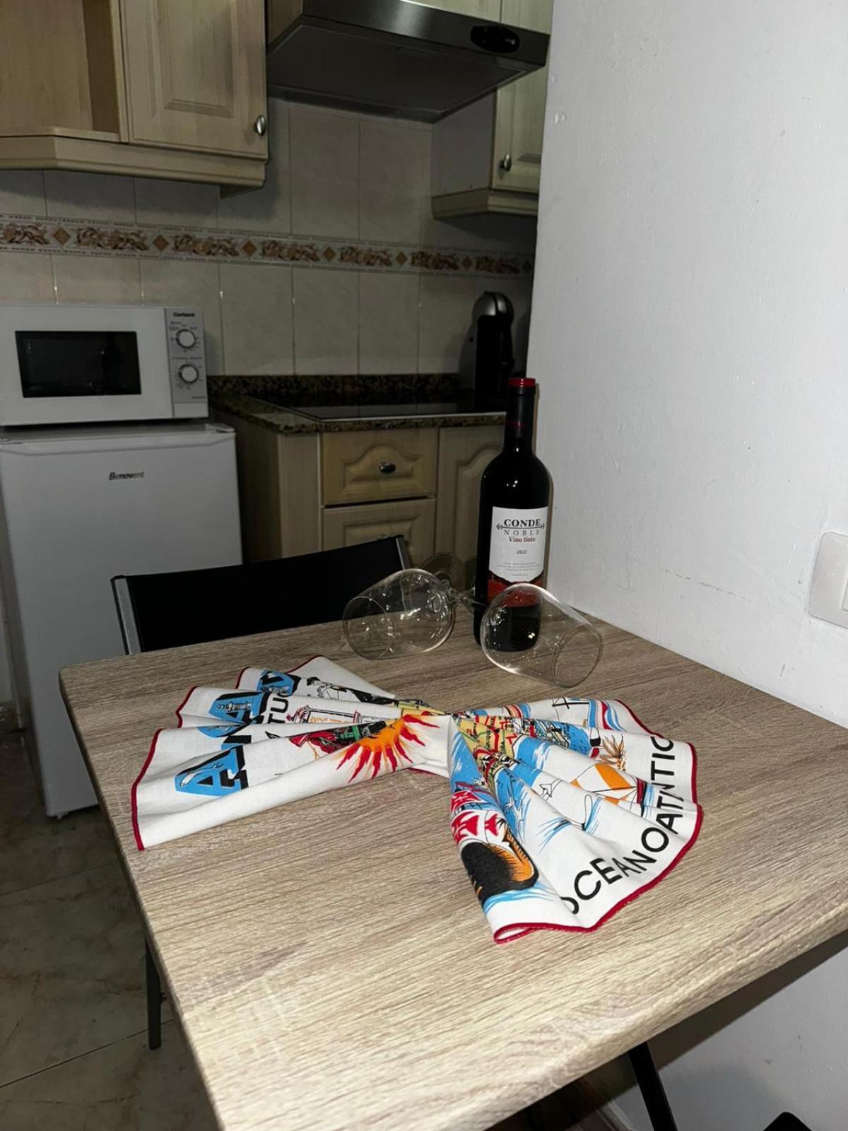 Paseo De Gracia - Lovely Studio By The Sea! Los Cristianos  Esterno foto